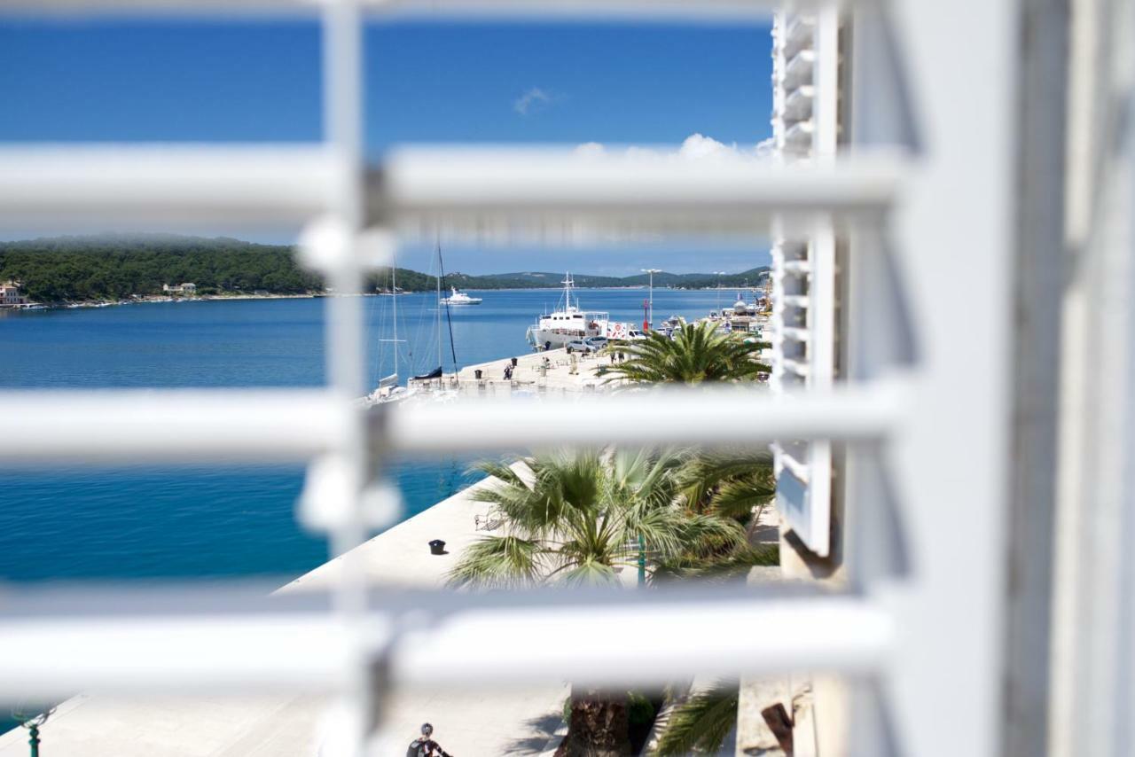 Apartments And Rooms Jospino Mali Lošinj Exteriör bild