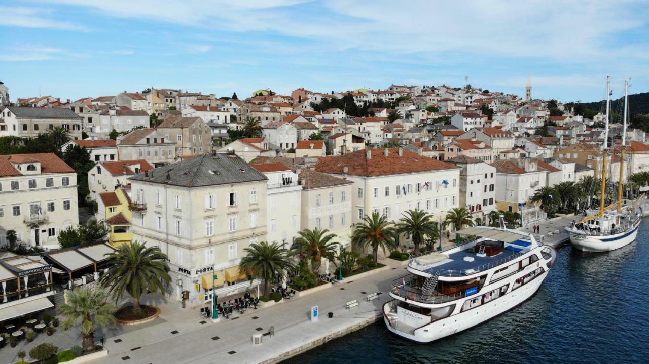 Apartments And Rooms Jospino Mali Lošinj Exteriör bild