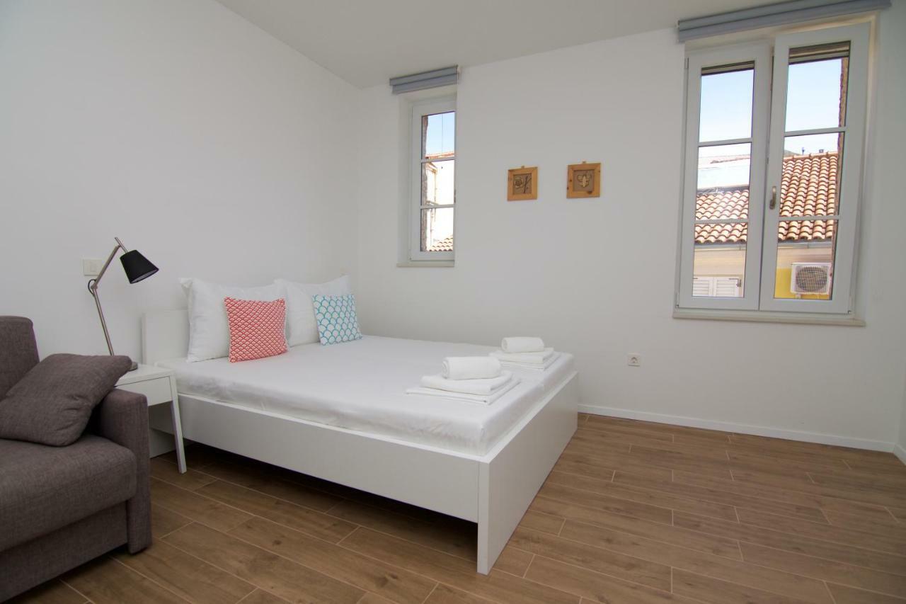 Apartments And Rooms Jospino Mali Lošinj Exteriör bild